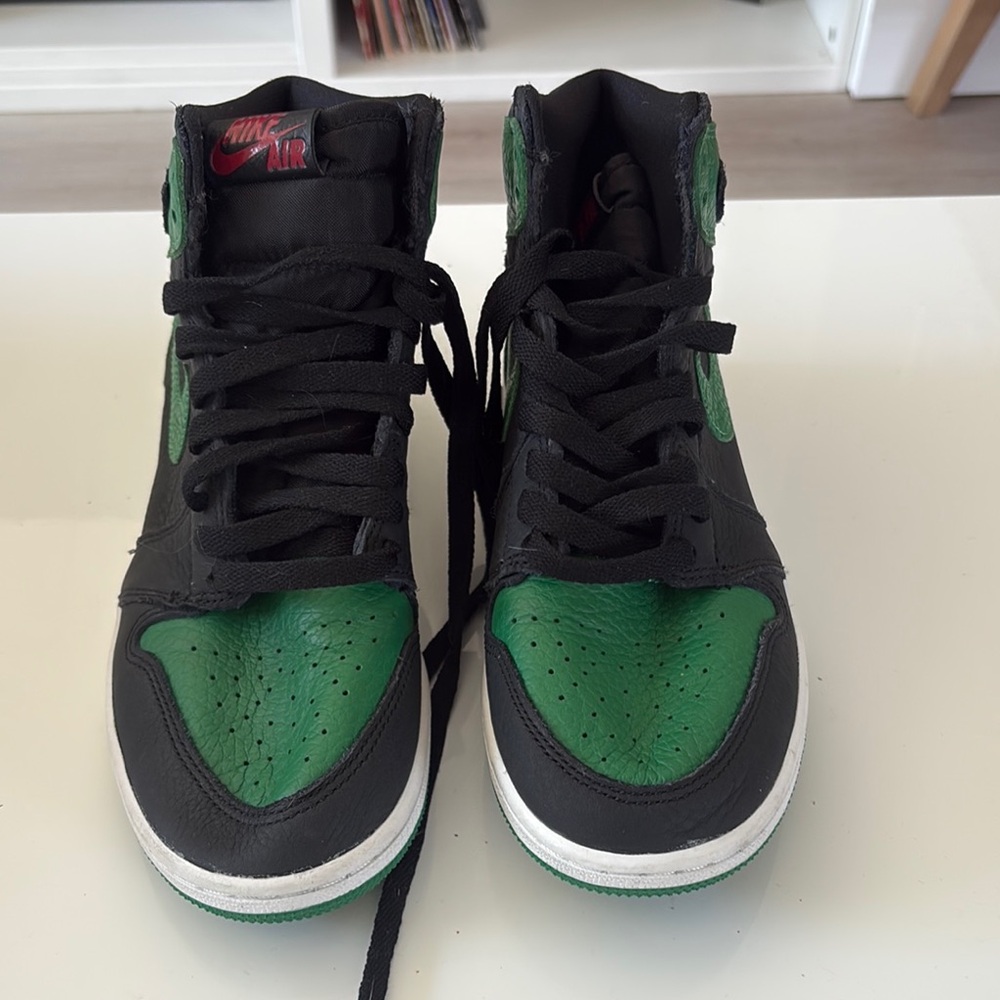Pine Green 1s